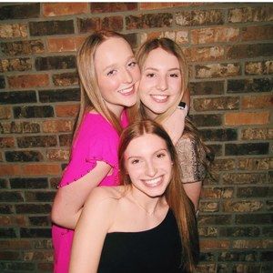 Meet your Posher, Joy